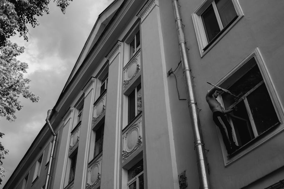 Мытьё окон в вашем городе: сравнение вариантов и цен